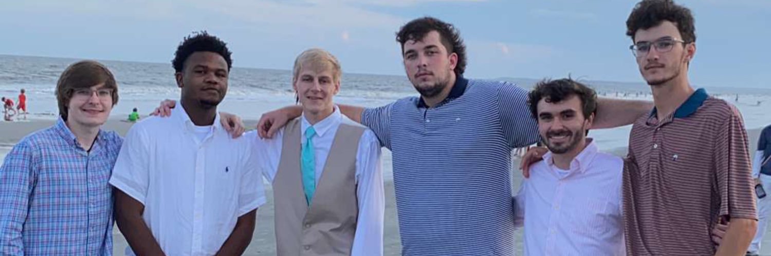 Derek_May28's profile banner image