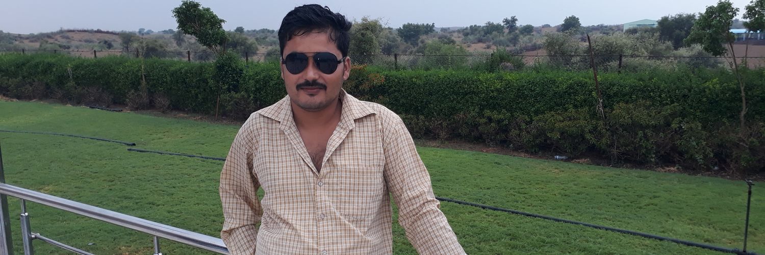 damodarsharma15's profile banner image