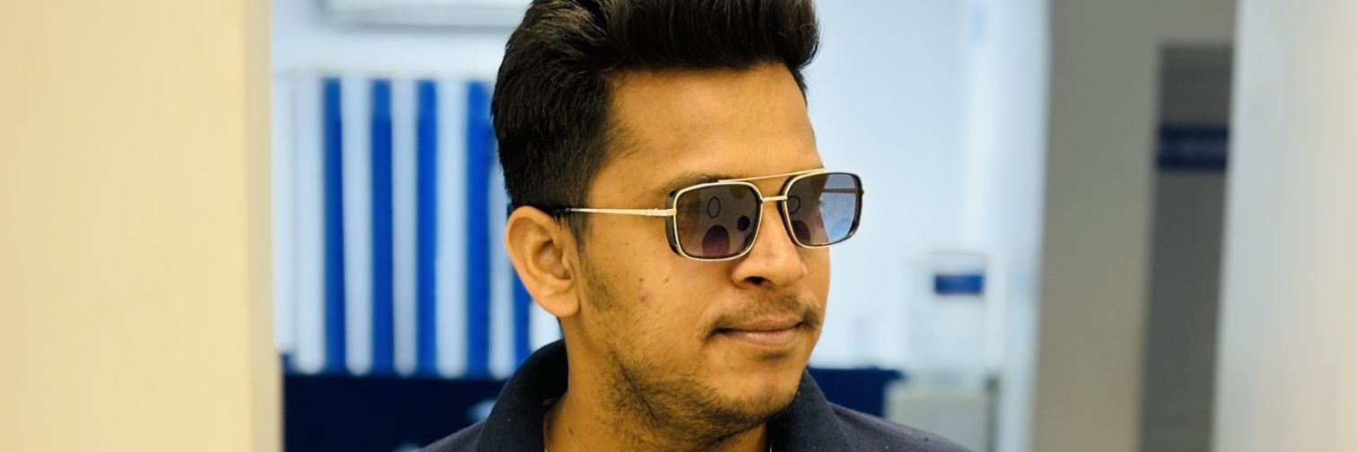 karthick1516's profile banner image