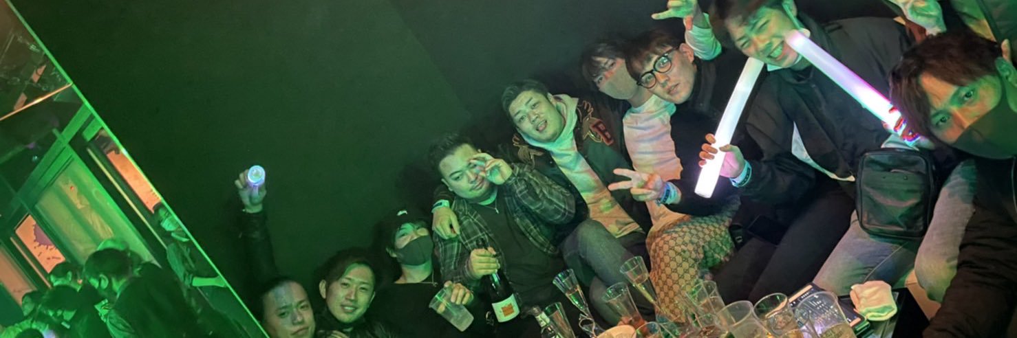 shi__m26's profile banner image