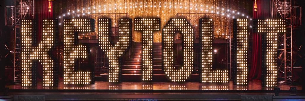 y_ki32's profile banner image