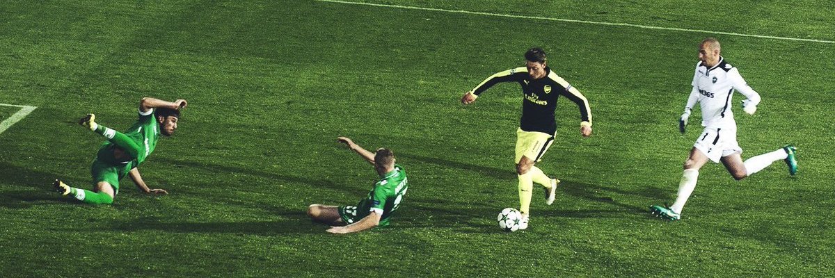 baluye_'s profile banner image