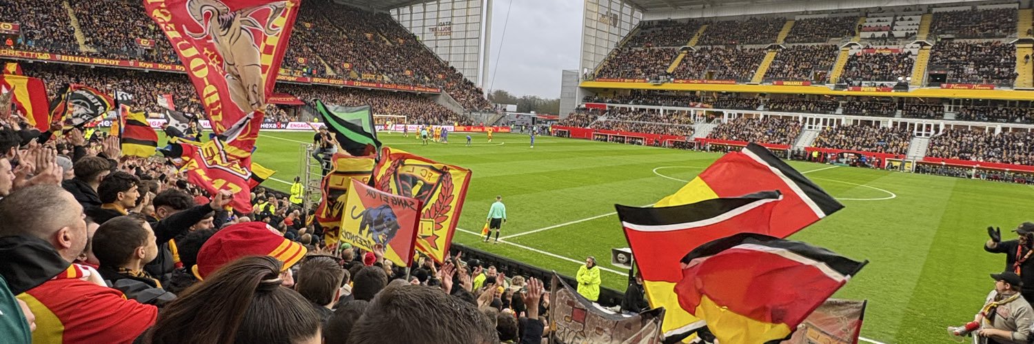 val banner