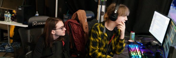 consolee_ Profile Banner