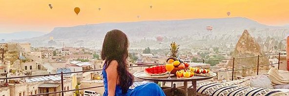 LauraG_143's profile banner image