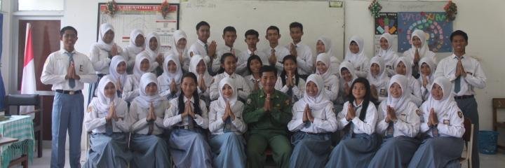 12Bisa's profile banner image