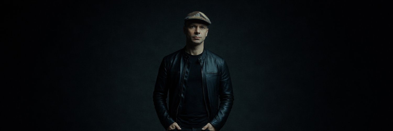 Alexandiver's profile banner image