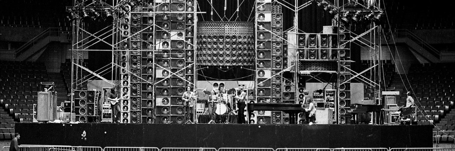 Chris Jones 🎧 banner