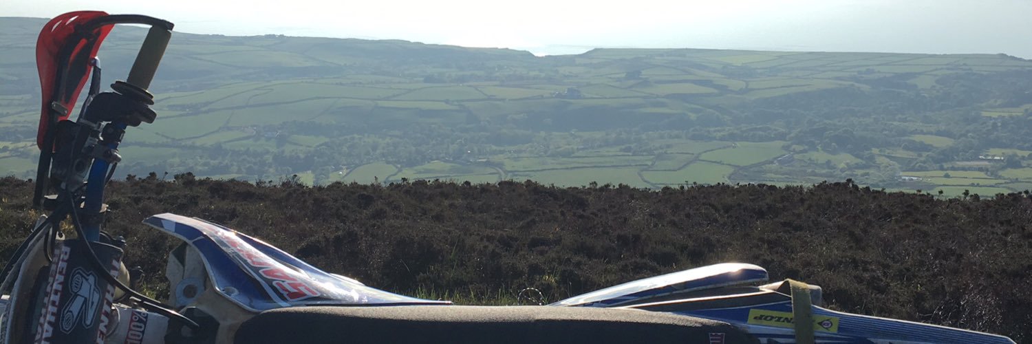 ESKER12's profile banner image