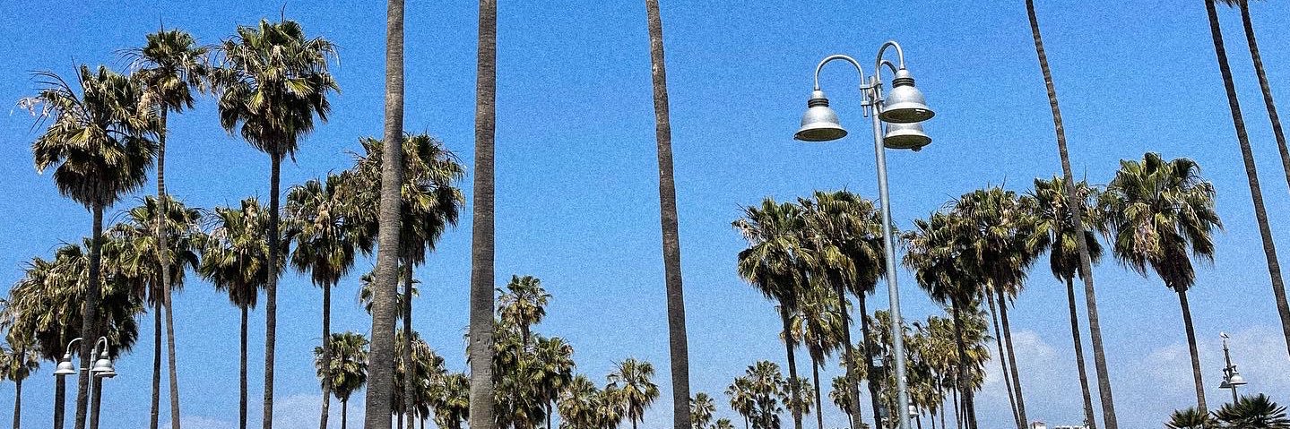 Romy 🌙 banner