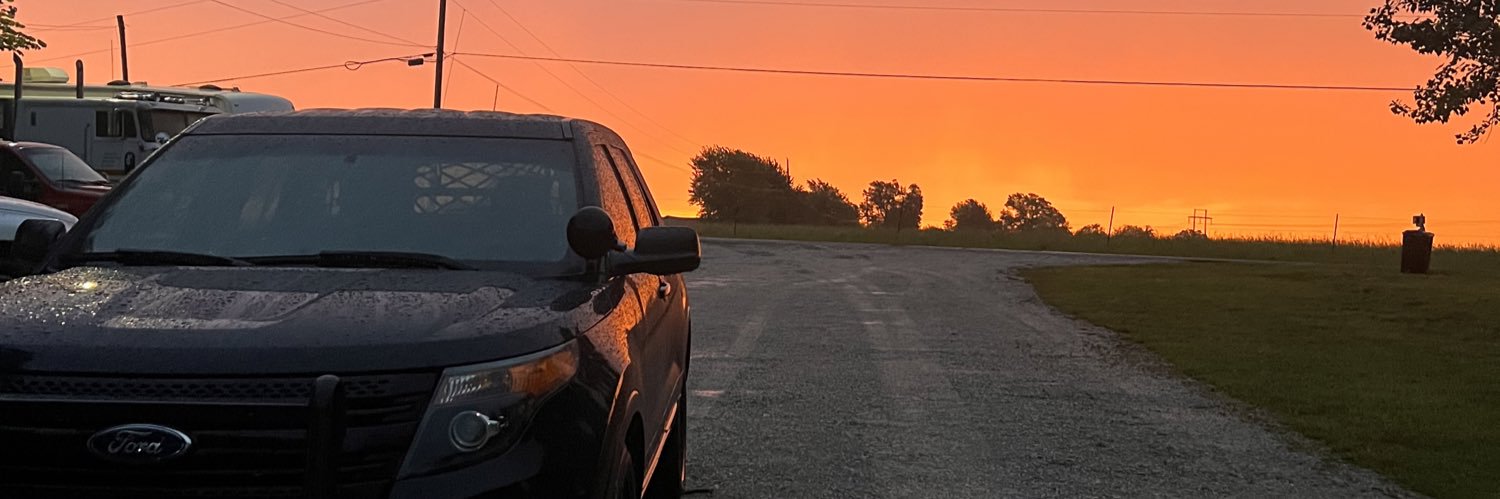 holly_b33's profile banner image