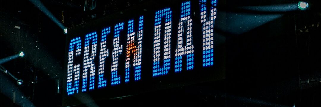 abrilxyo's profile banner image