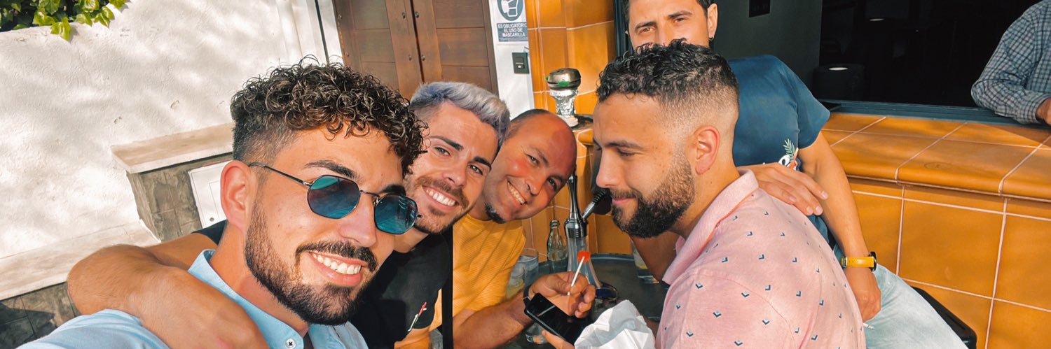 ivanolmo_'s profile banner image