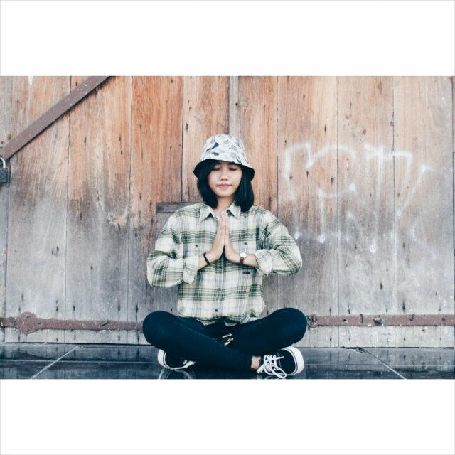berta_indri's profile banner image