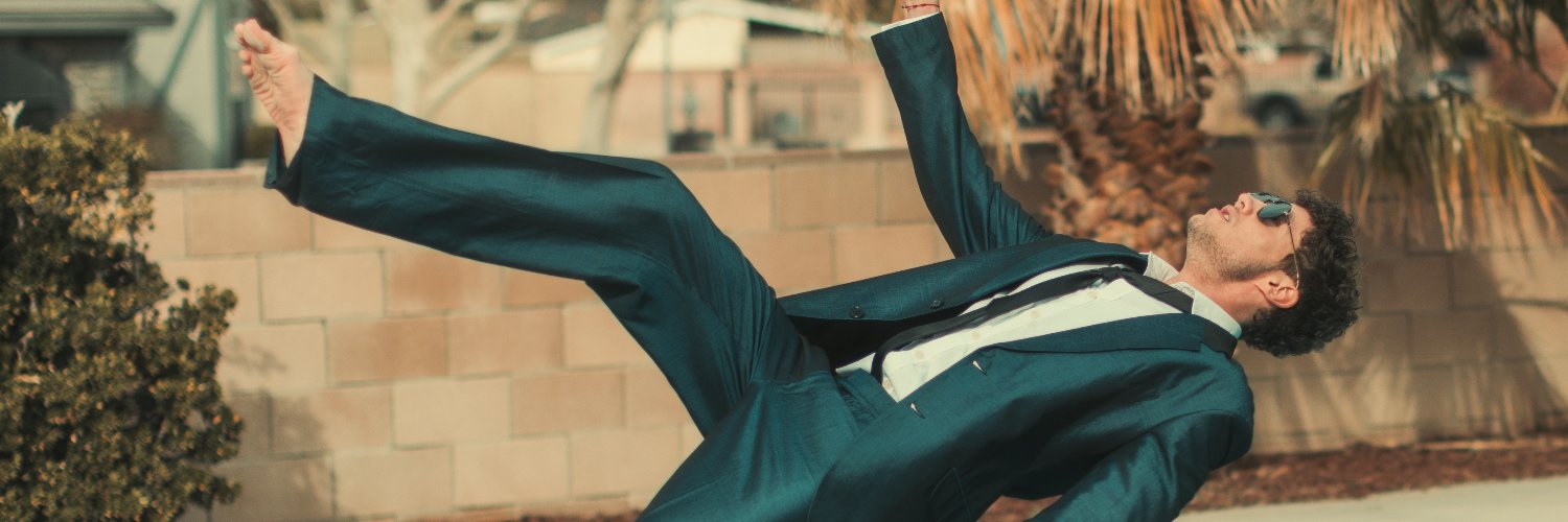 JuliaPerryStyle's profile banner image