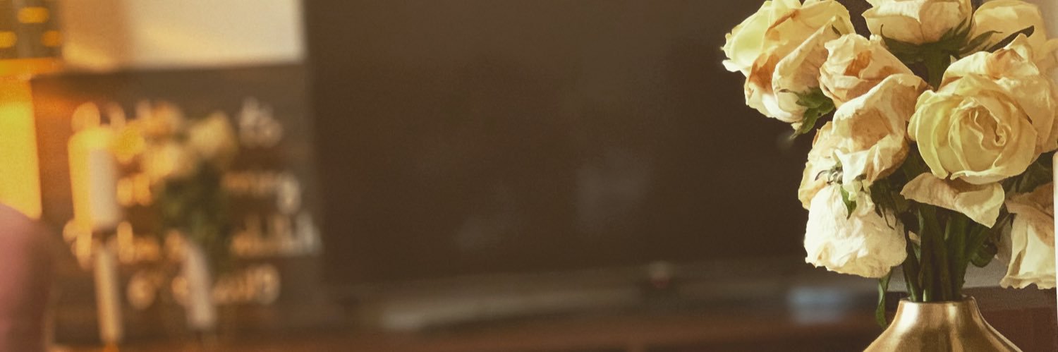 heebaa2050's profile banner image