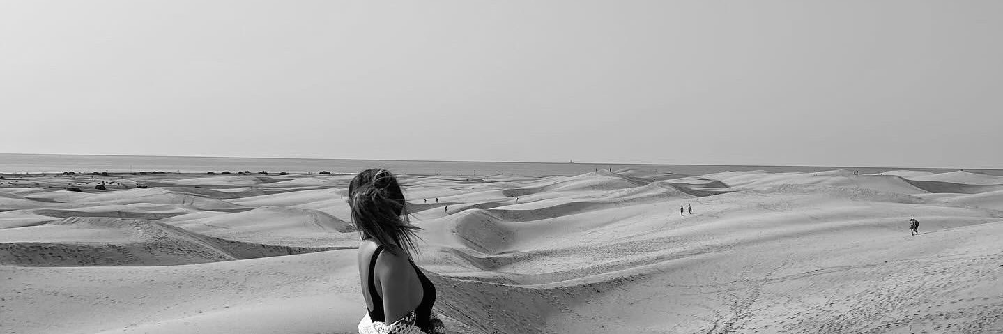sandraatencia's profile banner image