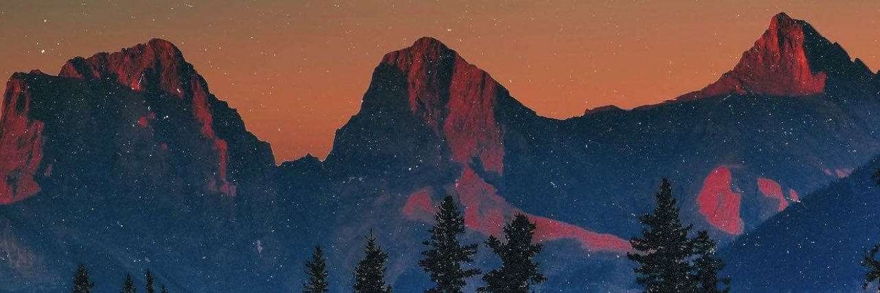 Zeina_Nb's profile banner image