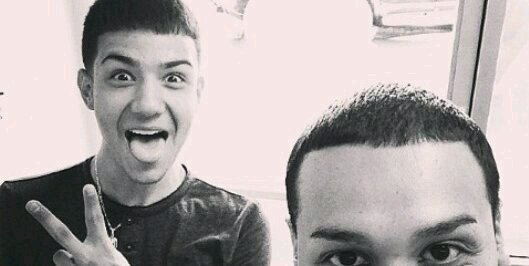 Burbujablueee's profile banner image