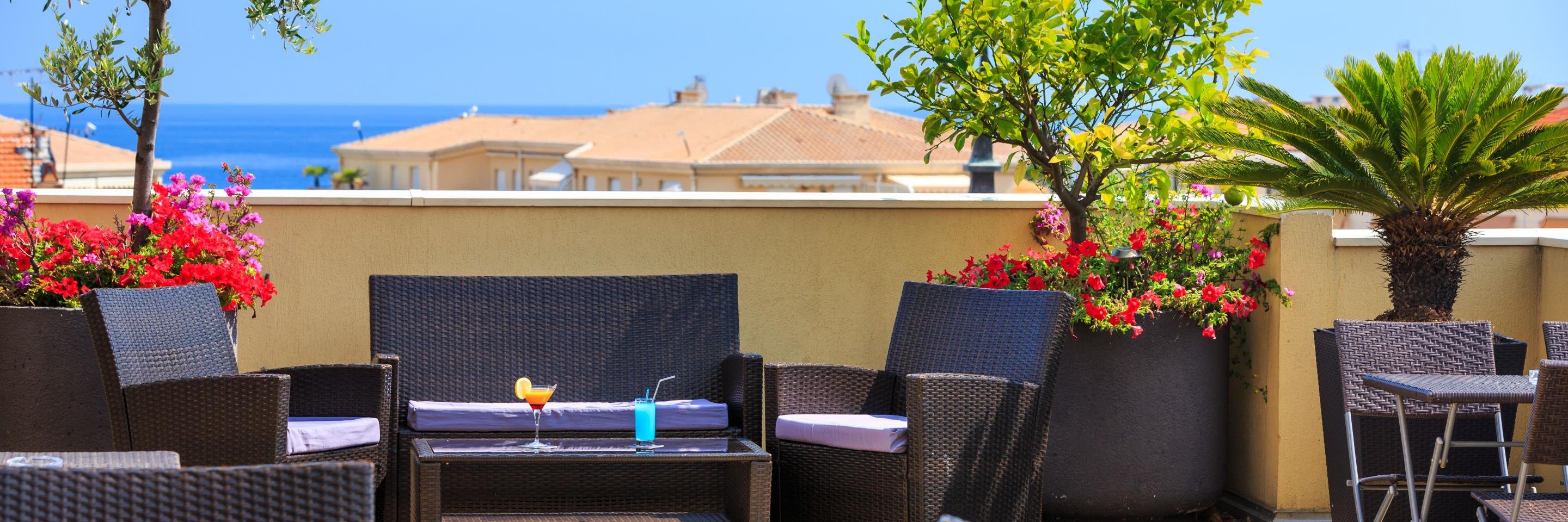 HotelMenton's profile banner image