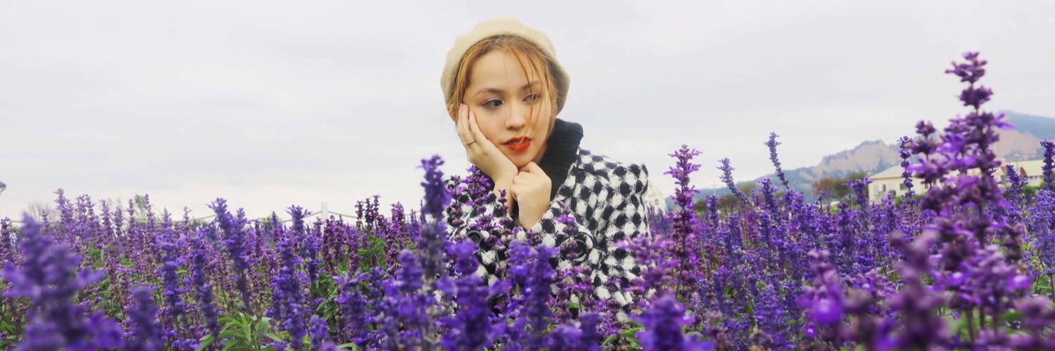 anna_canlas's profile banner image