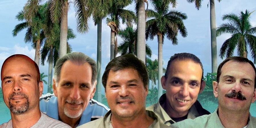 René González S. banner