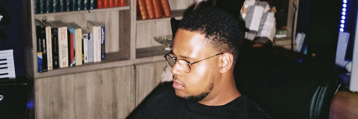 Madebynef's profile banner image