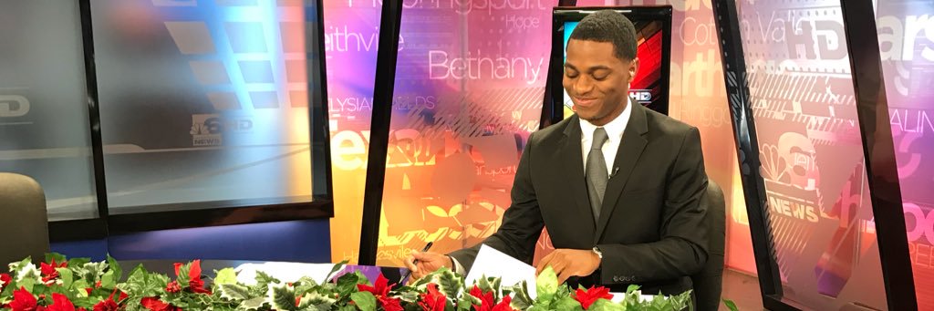 Julius Kizzee banner