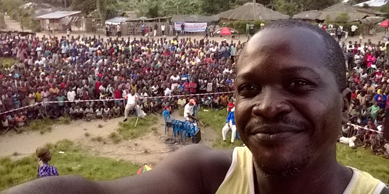 Muana na moto banner