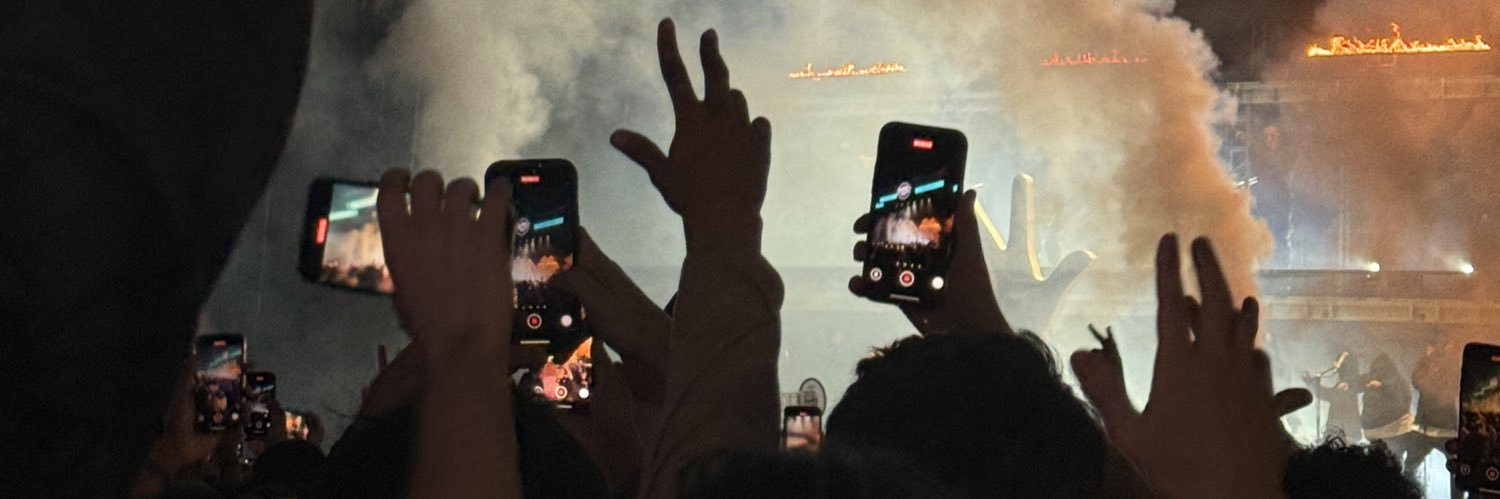 yesimdom_'s profile banner image