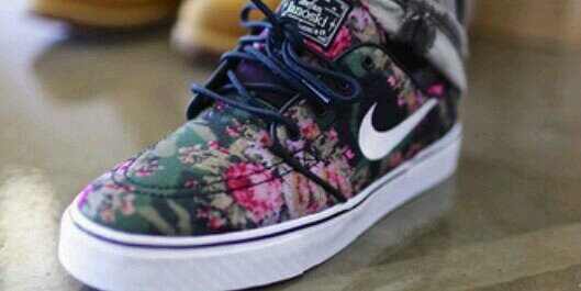 Daunsh's profile banner image