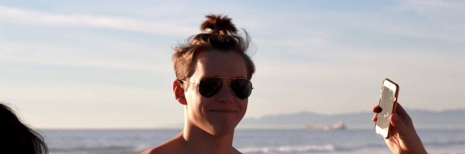 mrcav25's profile banner image