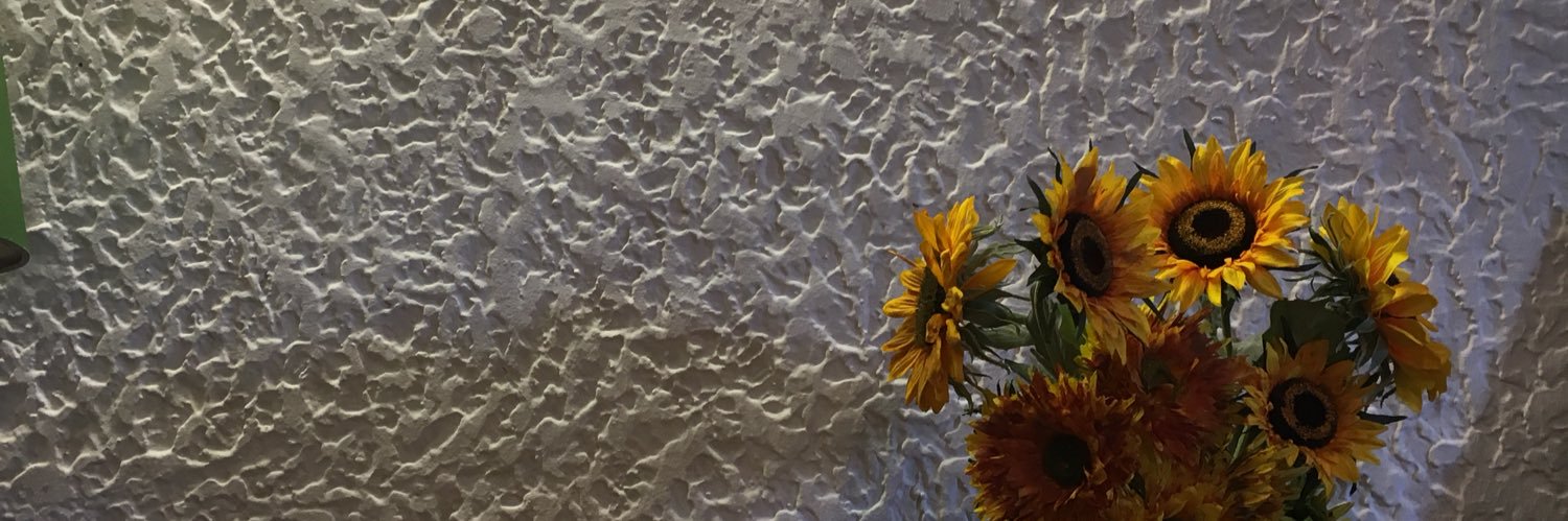 mmntthn's profile banner image