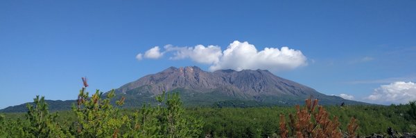 unQualsevol Profile Banner