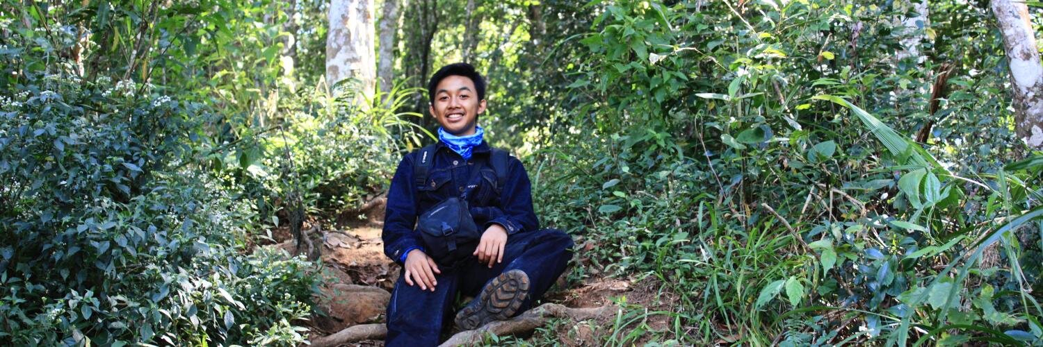 punsapta's profile banner image