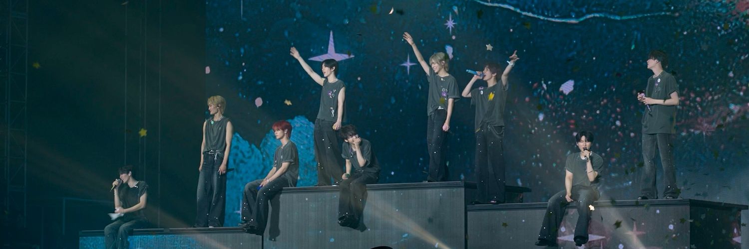 pinyi636's profile banner image