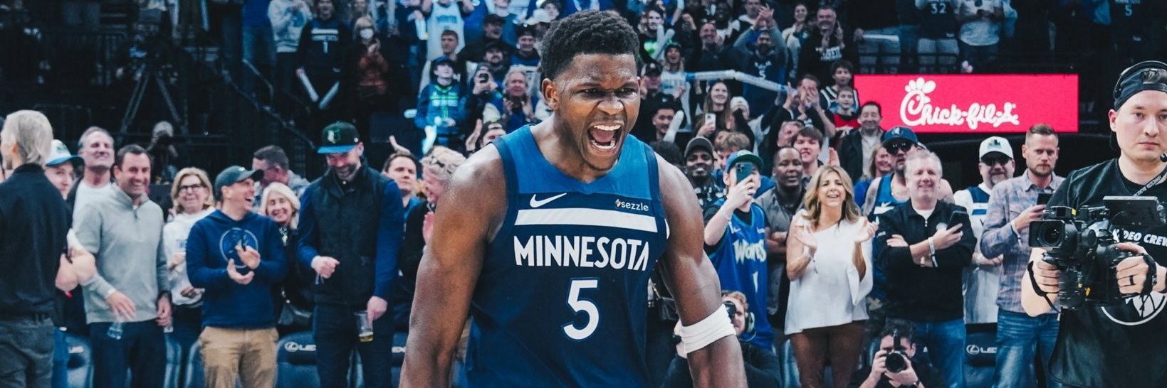 Saxyprince's profile banner image