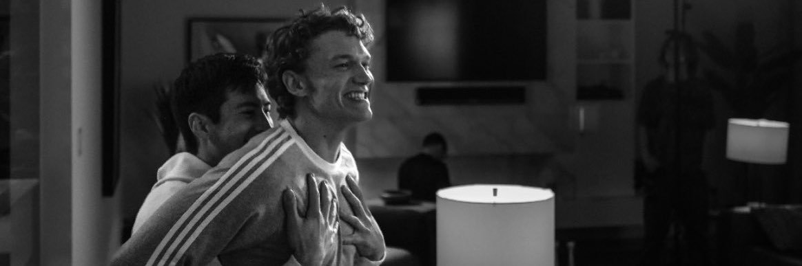 eulaari_'s profile banner image