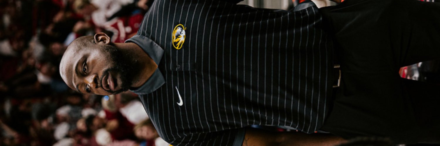 𝓣𝓪𝓻𝓲𝓺 𝓢𝓲𝓵𝓿𝓮𝓻☯️🔮 banner