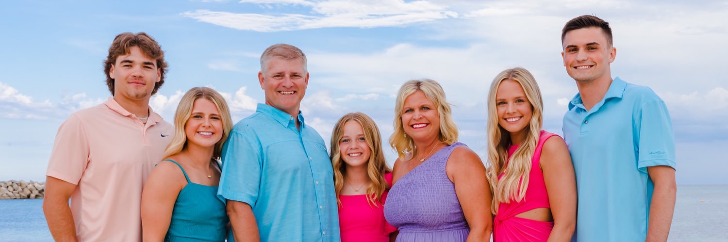 maddy_ramsey's profile banner image