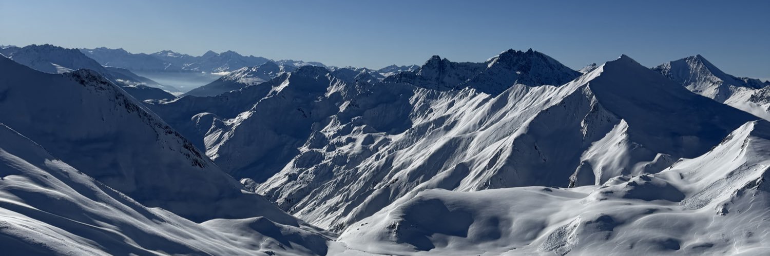 RogerD_71's profile banner image