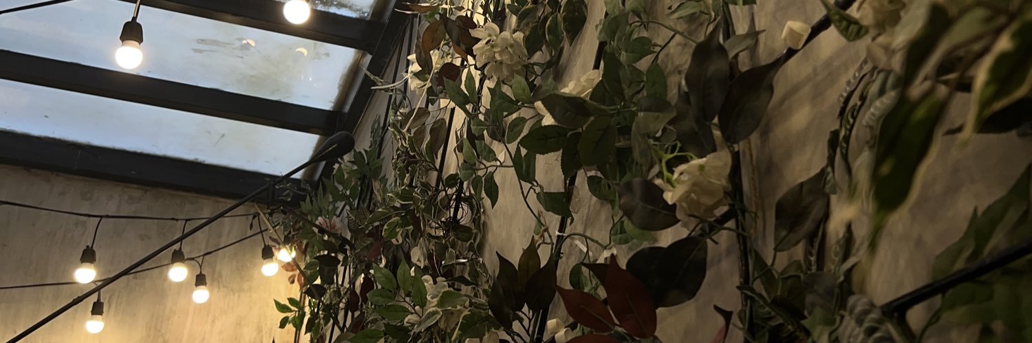 aubreyluh's profile banner image