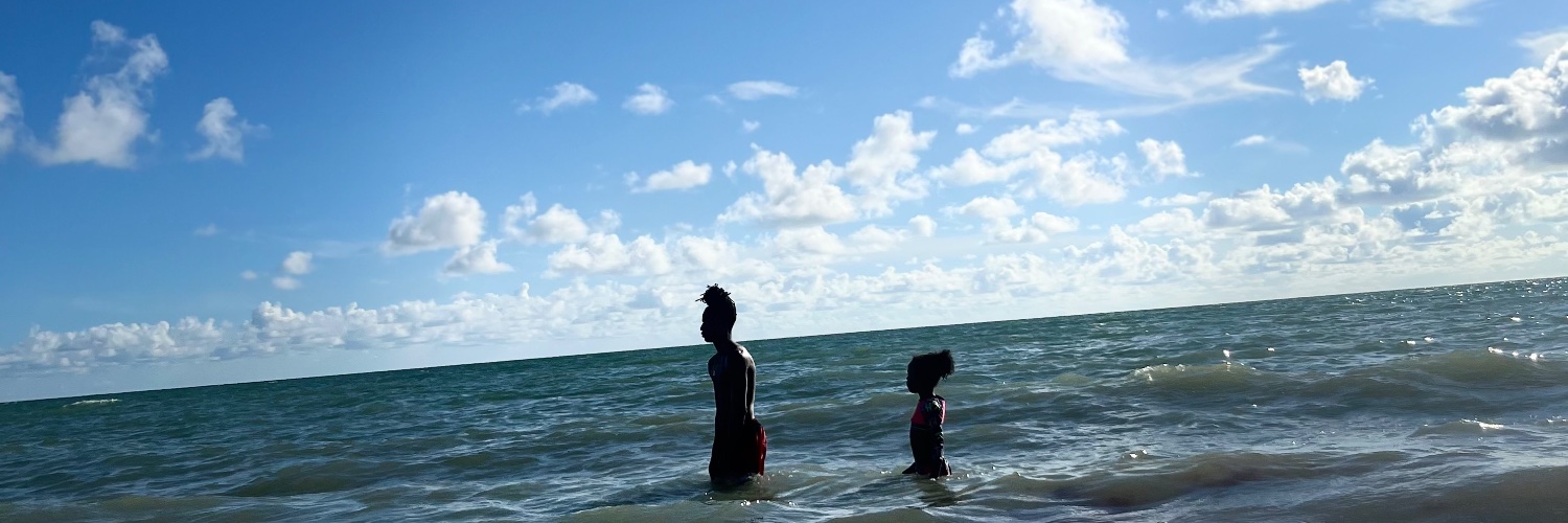 HeyMissDezzy's profile banner image