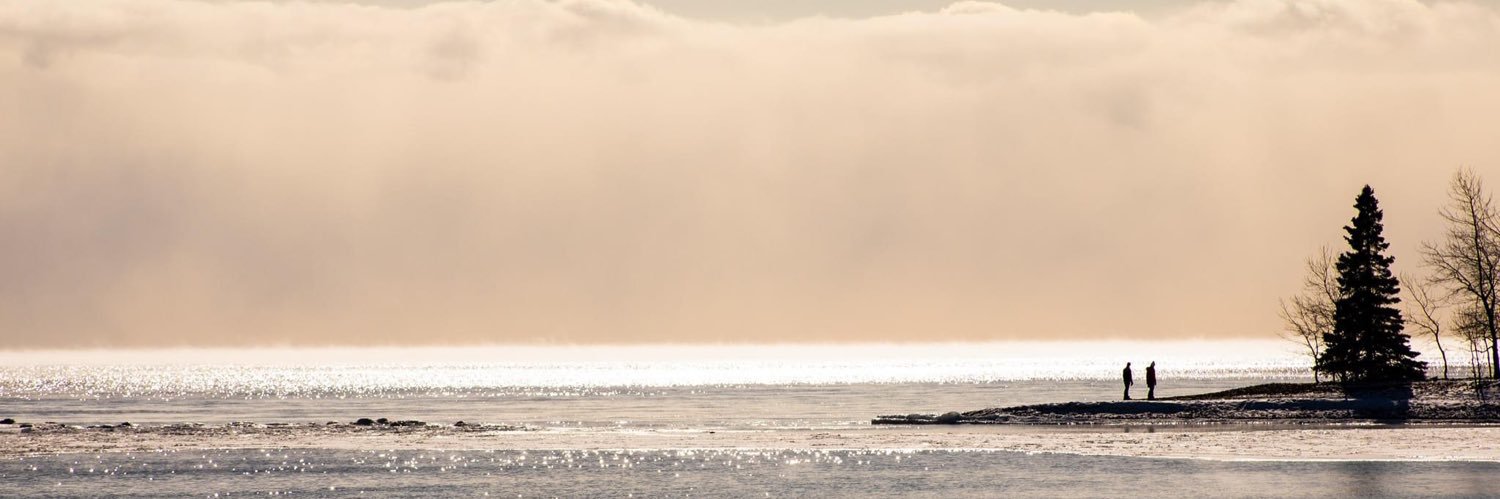 eminihil's profile banner image