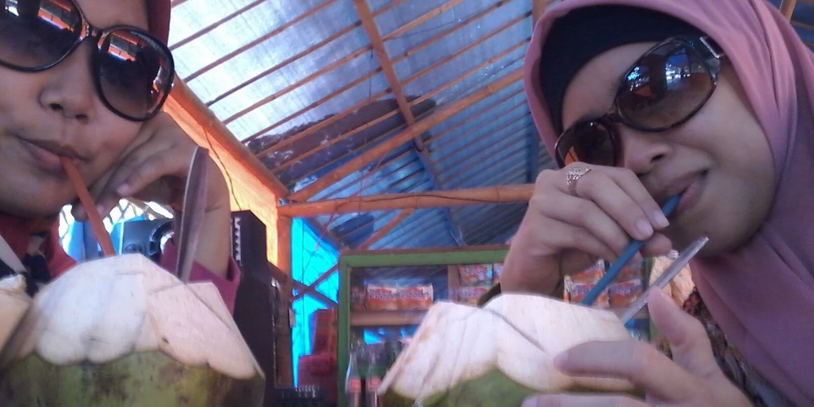 DwiArlisya's profile banner image