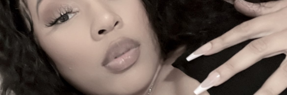 ayeeshaboom's profile banner image