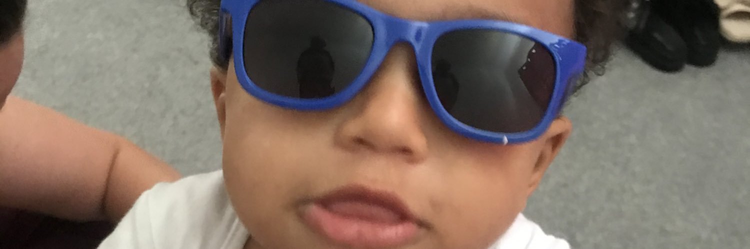 nicoledxvies's profile banner image