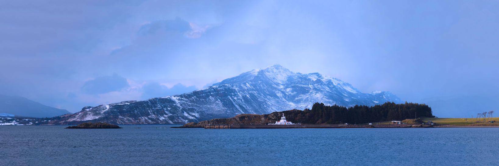 Isle of Raasay banner