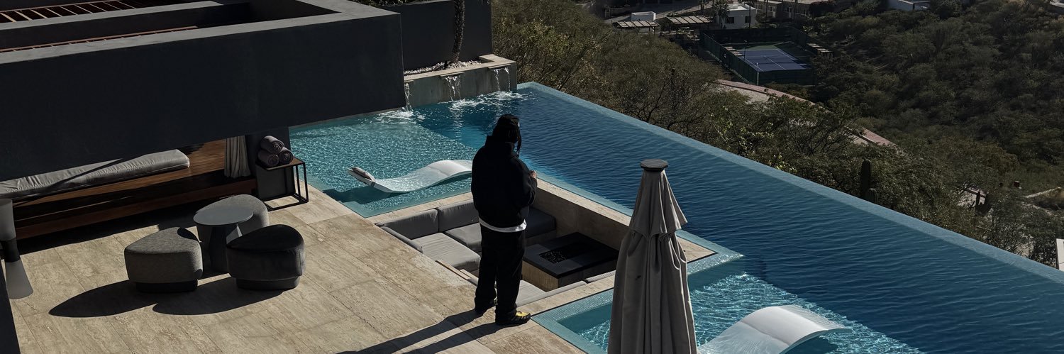 Reese Holliday banner