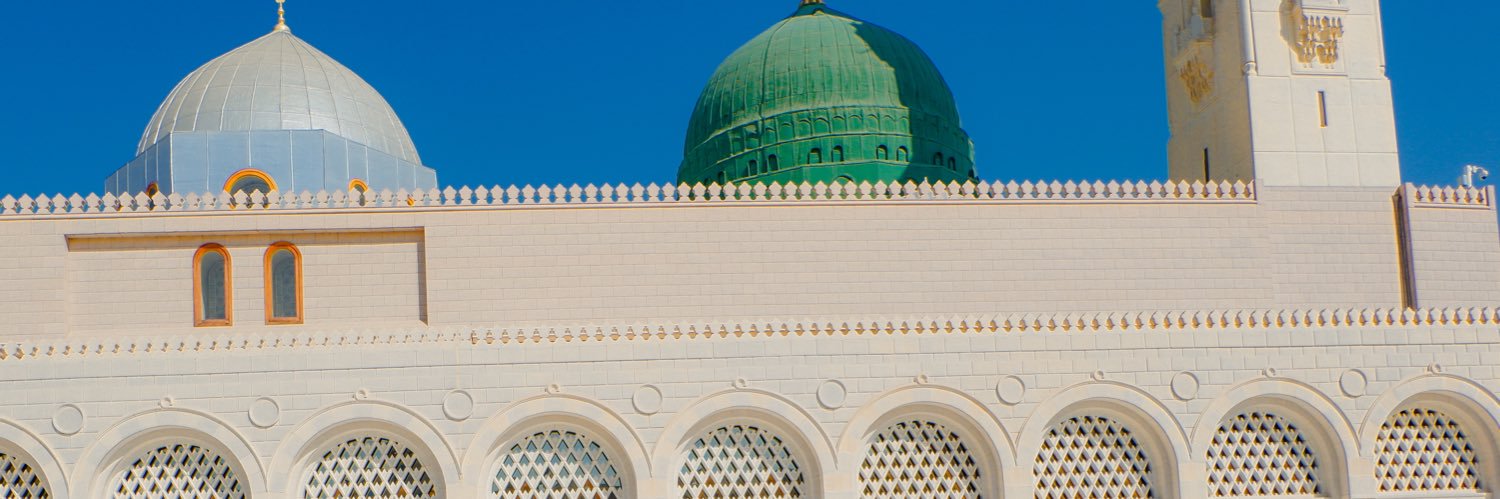 intanafiah's profile banner image